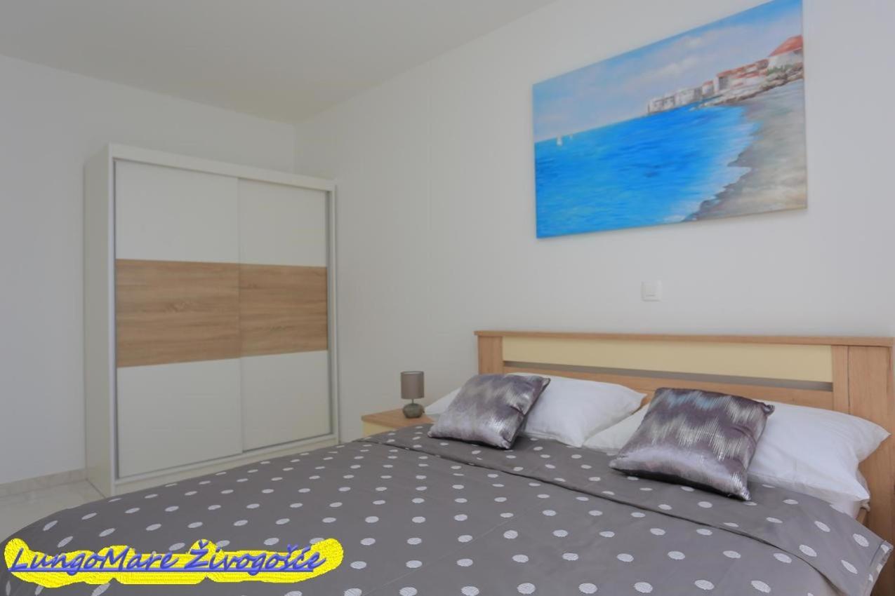 Apartmants Villa Lungo Mare Живогоще Екстер'єр фото